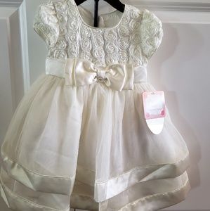 Little Girl's Dress